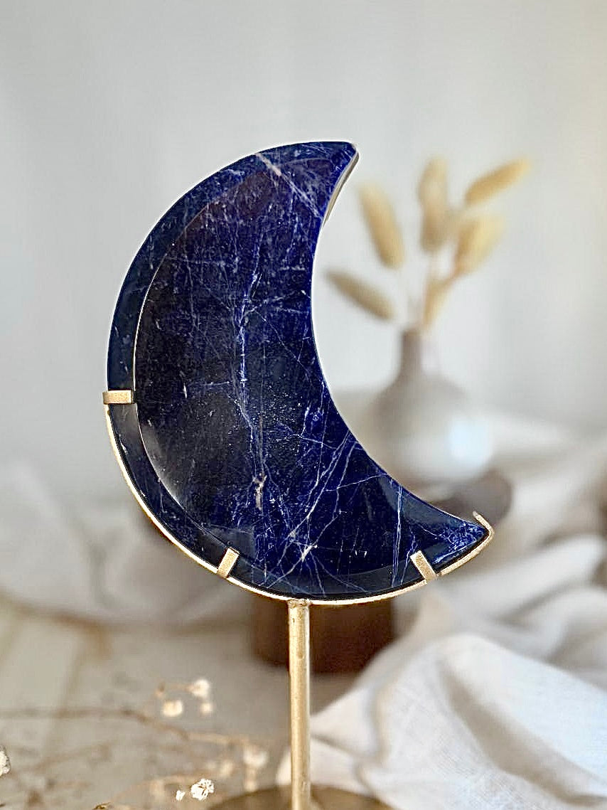 Sodalith Mond mit Standfuß
