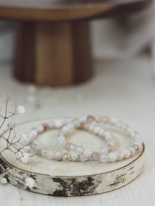 Kirschblüten Chalcedon Armband