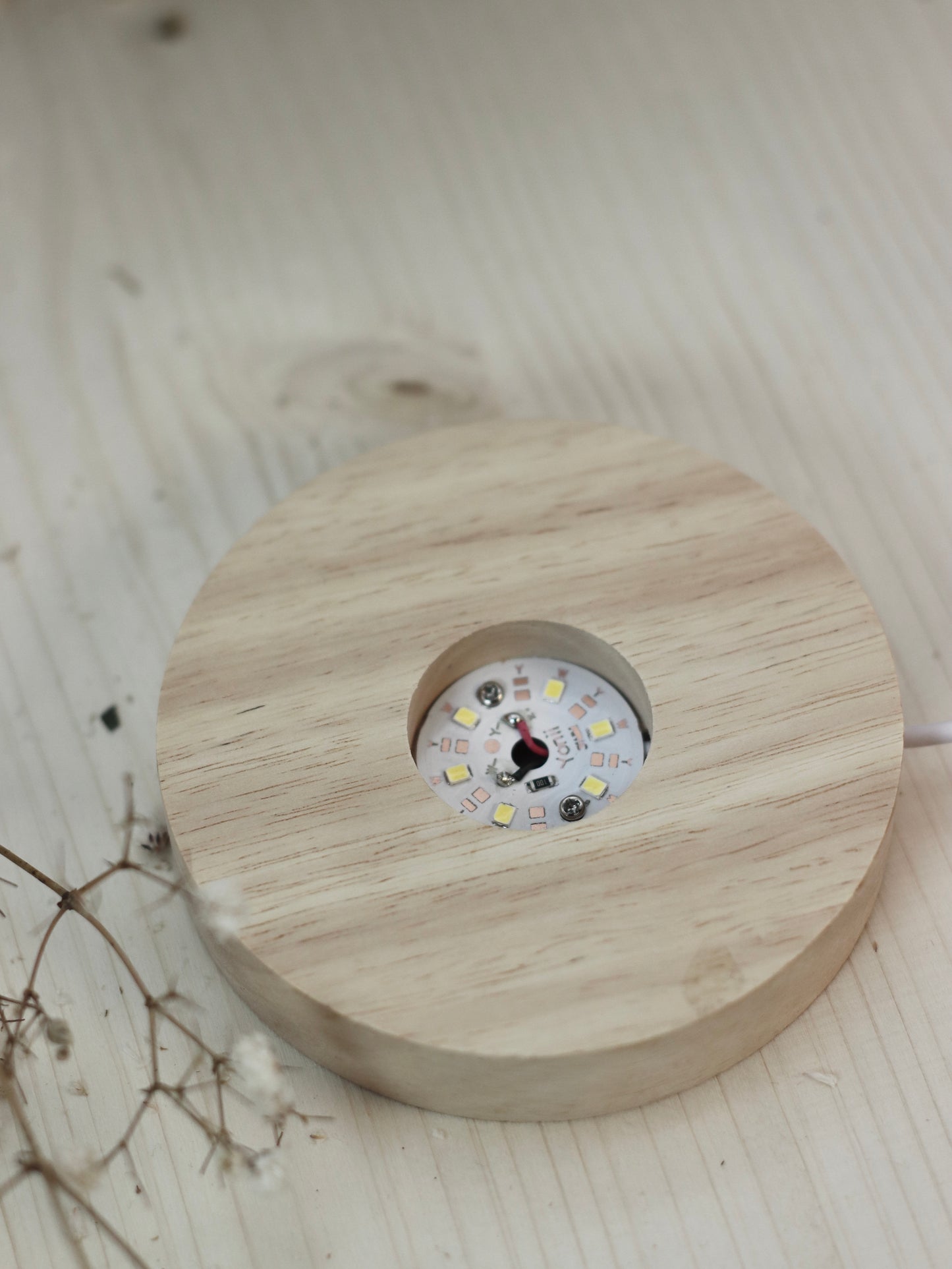 LED Lichtsockel Holz