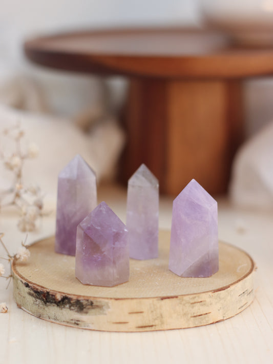 Amethyst Spitzen Türme