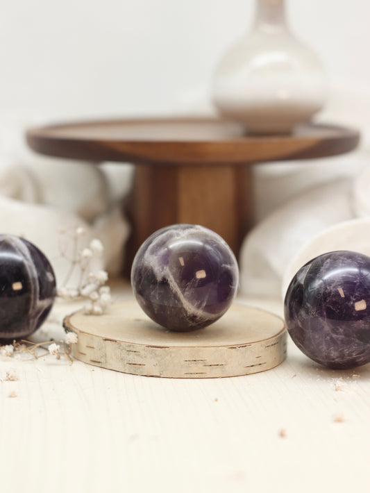 Chevron Amethyst Kugeln